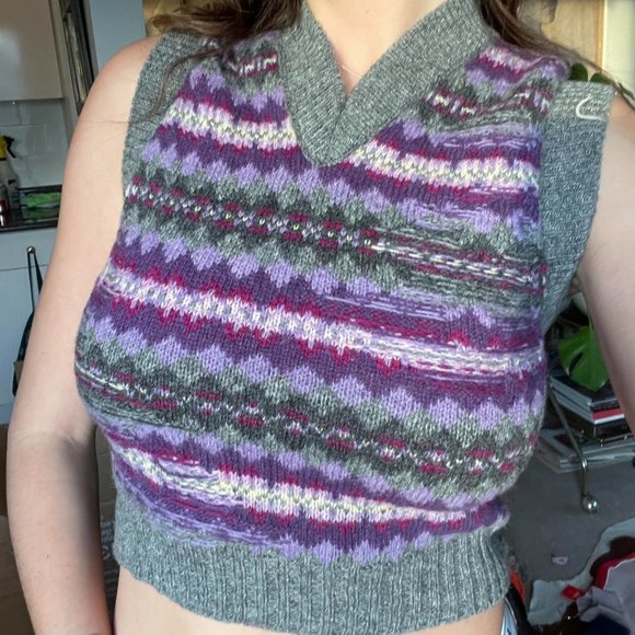 Acne Studios Crop Knitted Distressed Wool Vest - Picture 3 of 3